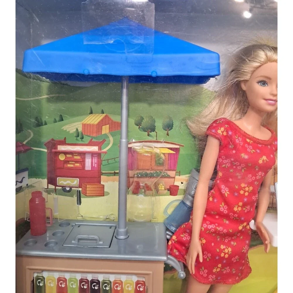 Barbie Sweet Orchard Farm Produce & Juice Stand Market 2019 with Box Fruit Doll